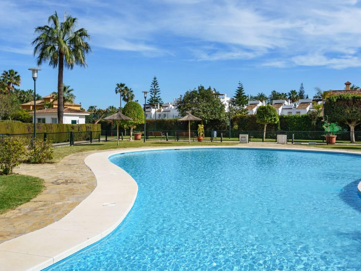 Vakantieappartement met zwembad en ligging bij zee in Marbella, Spanje voor 4 personen foto 21