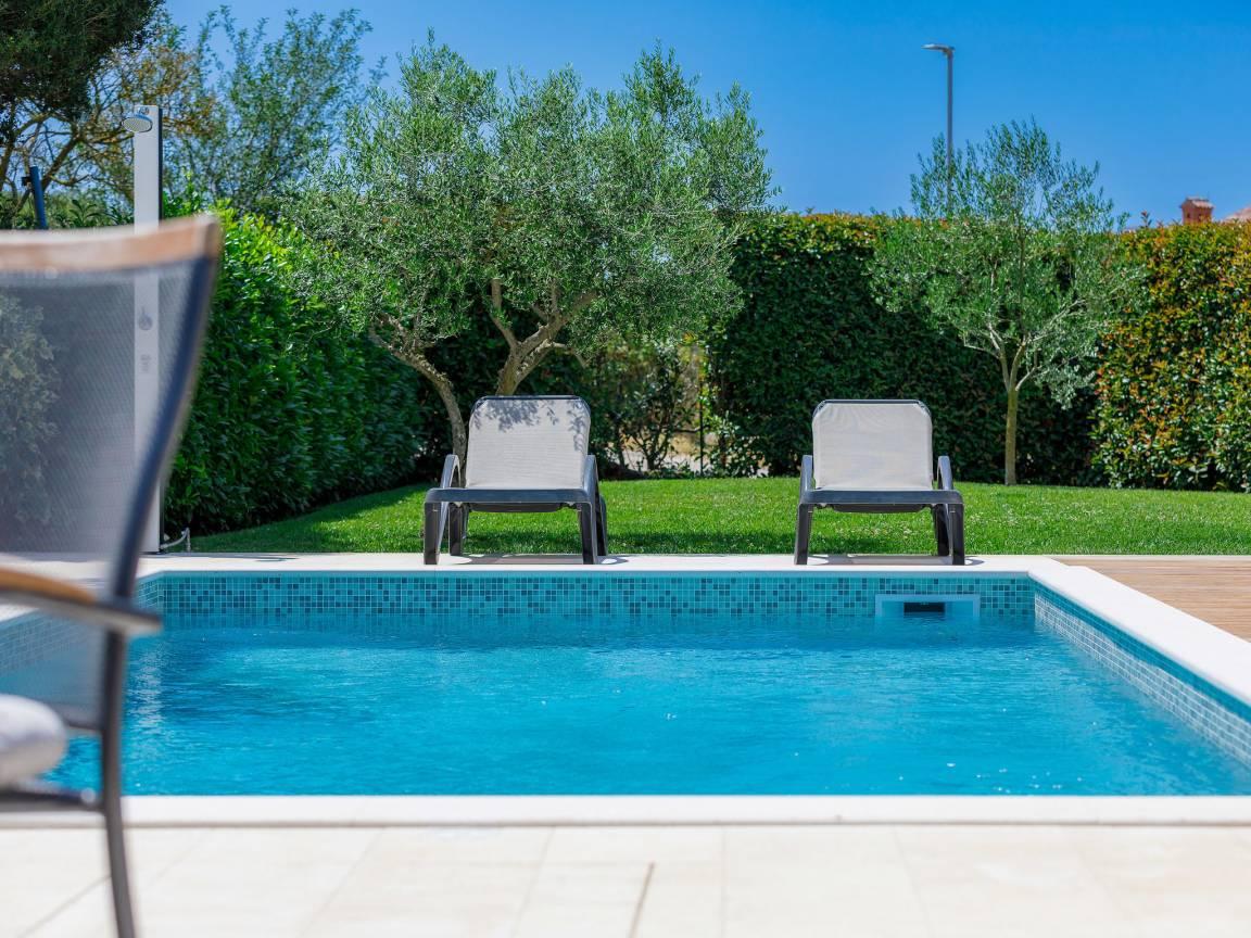 Vakantiehuis met privézwembad en zwembad in Pula/Banjole, Kroatië voor 8 personen foto 19