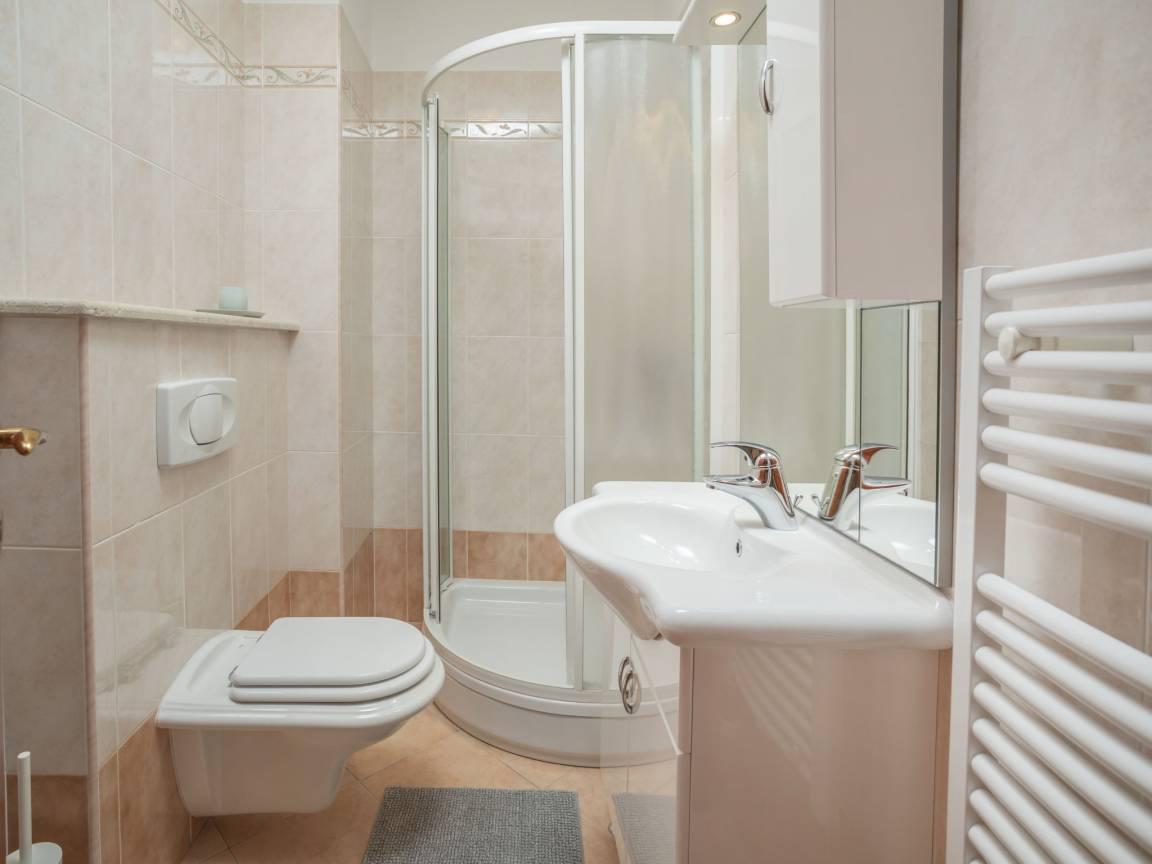 Villa Beach Front in Umag/Bašanija, Kroatië voor 8 personen foto 22
