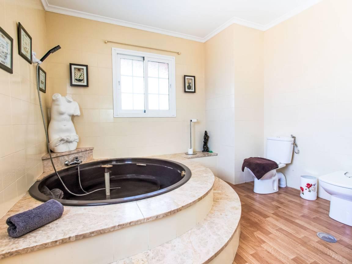 Villa Almudena in Rincón de la Victoria, Spanje voor 8 personen foto 20