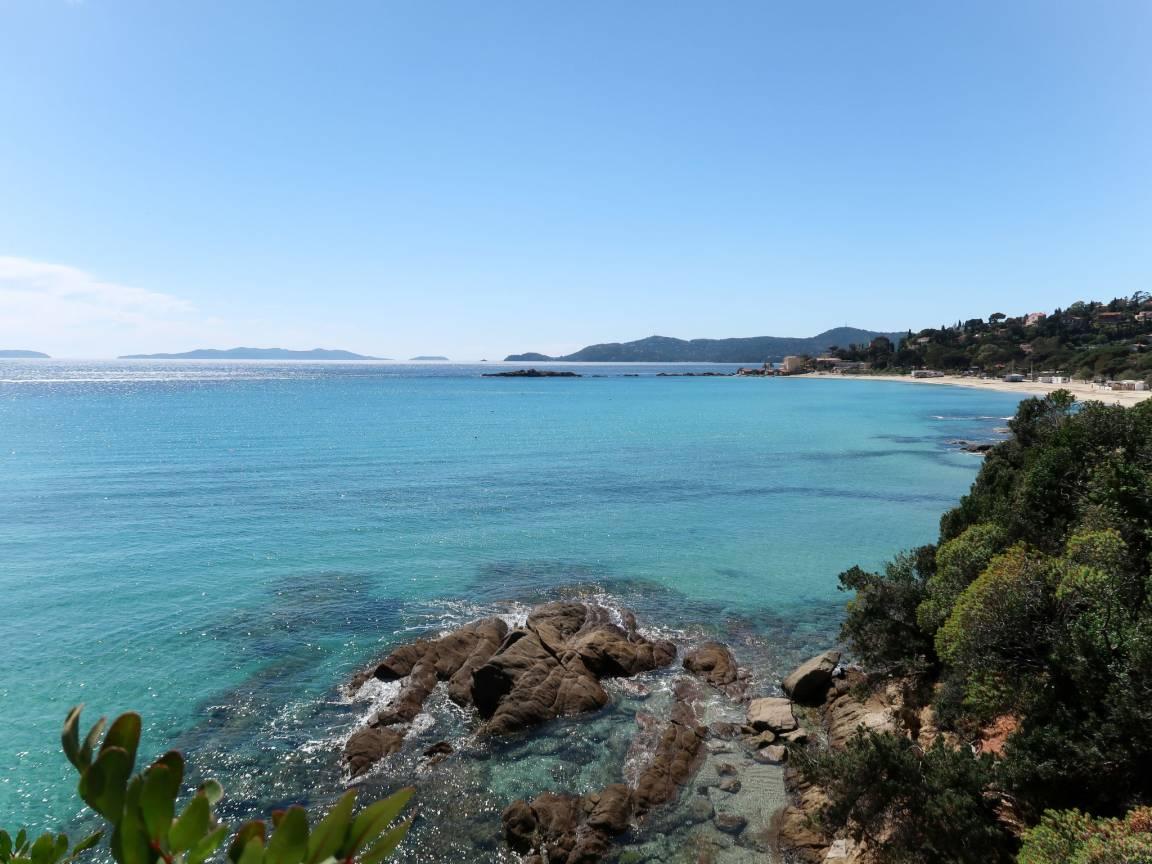 Le Domaine d'Azur met 1 slaapkamer en zwembad in Le Lavandou, Frankrijk voor 4 personen foto 24