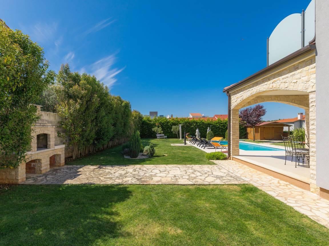 Vakantiehuis met privézwembad en zwembad in Pula, Kroatië voor 6 personen foto 21