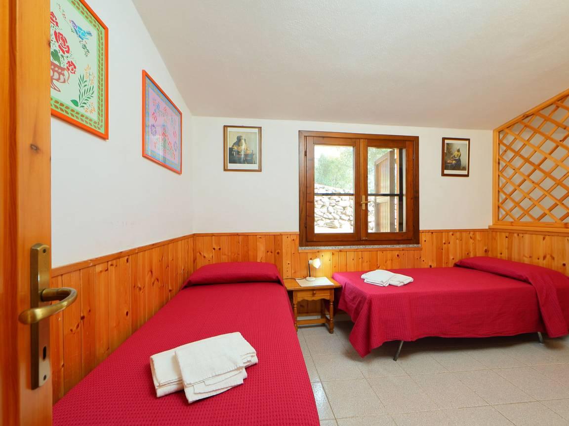 Bouganville in Badesi, Italië voor 12 personen foto 20