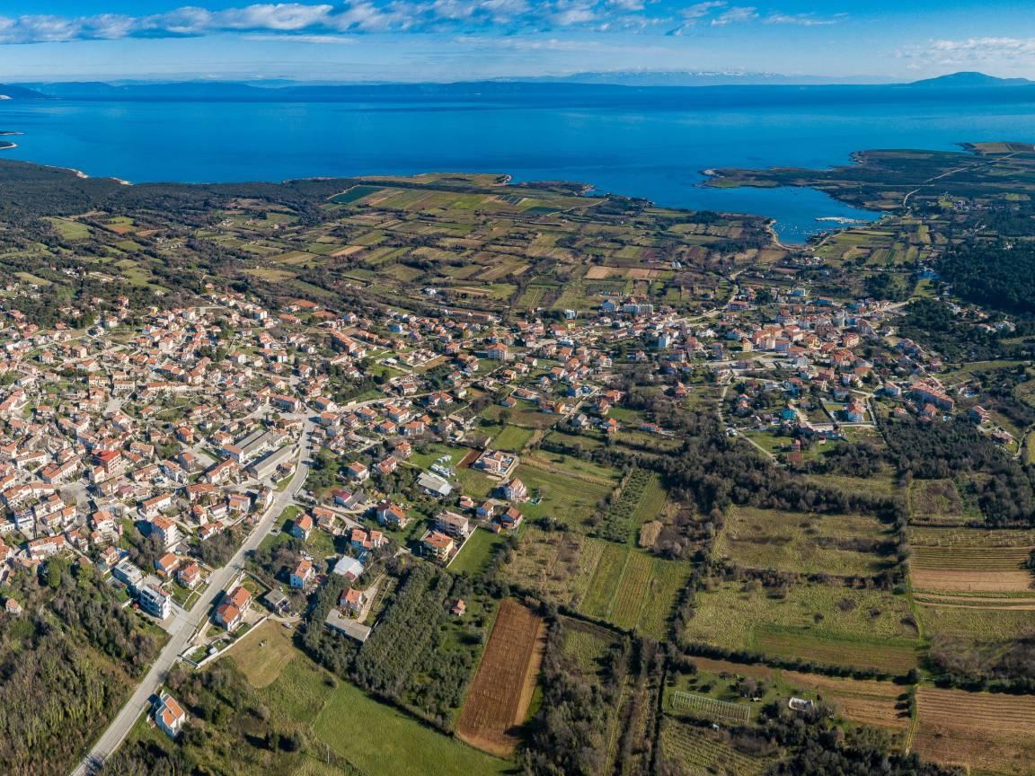 Vakantieappartement met privézwembad en zeezicht in Medulin/Ližnjan, Kroatië voor 6 personen foto 19