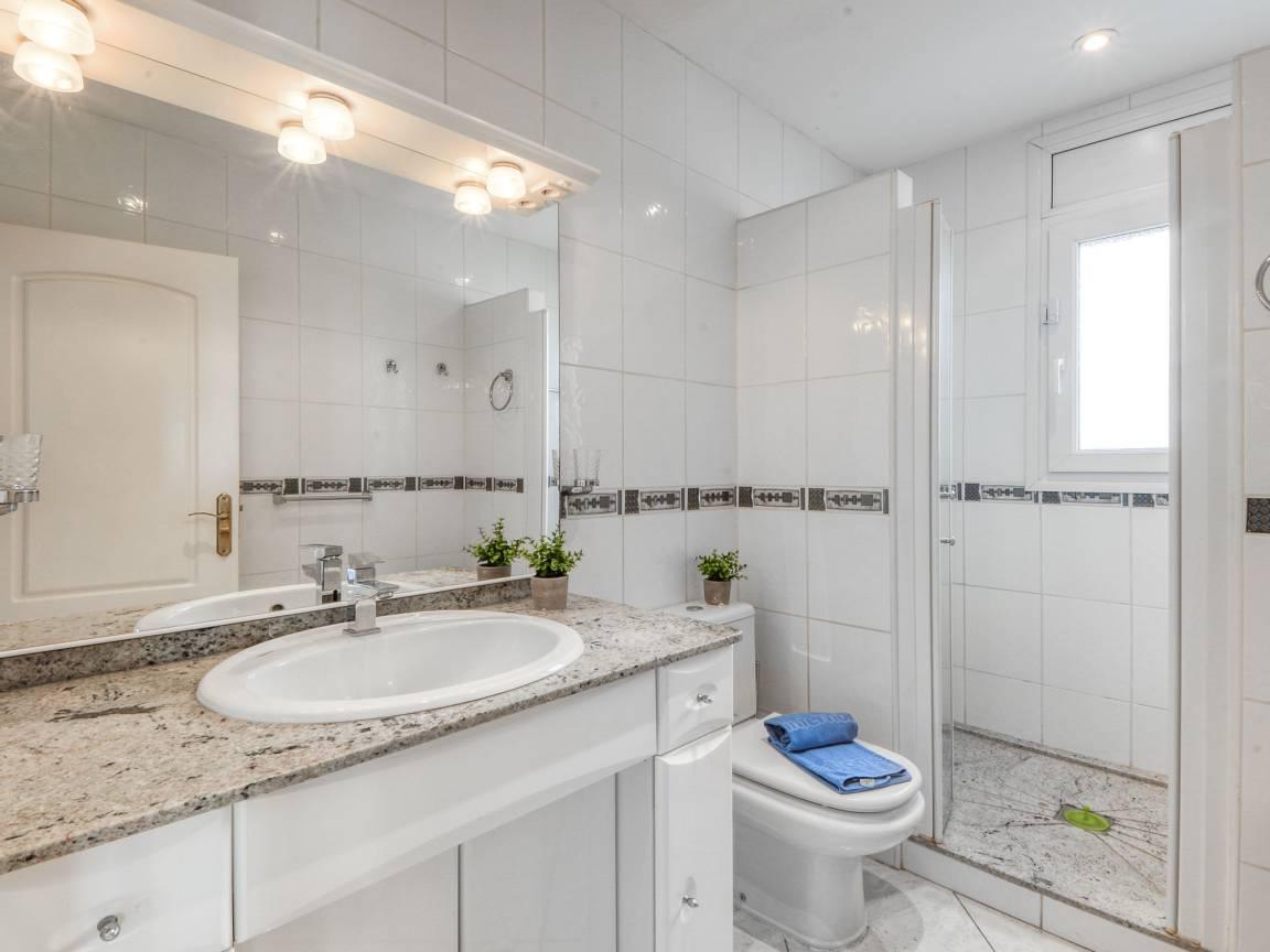 Llobregat 41b in Empuriabrava, Spanje voor 8 personen foto 19
