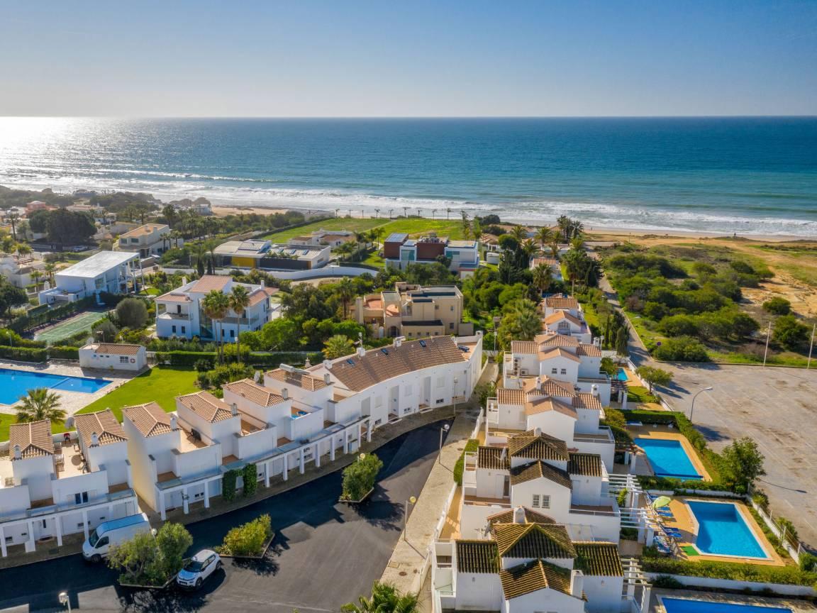 Villa Blue Ocean in Gale, Portugal voor 8 personen foto 21