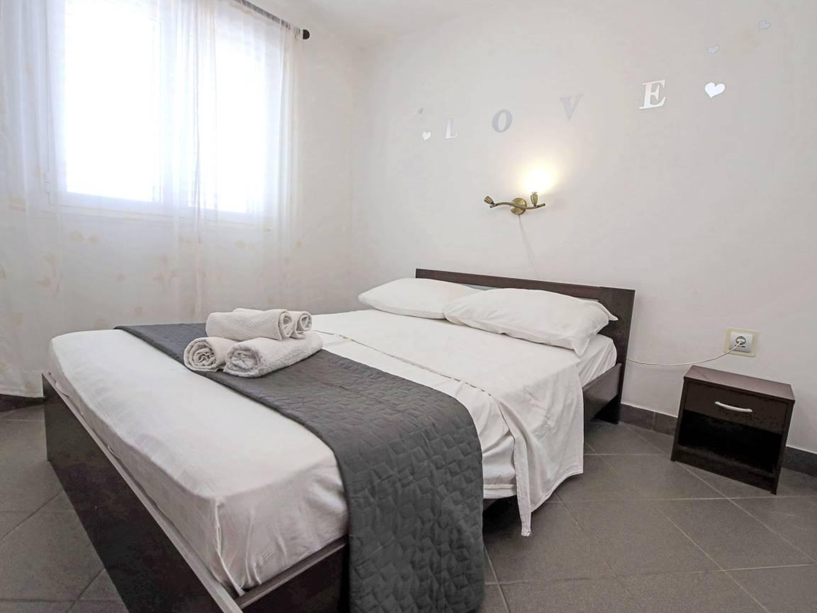Snježana, vakantieappartement in Korčula/Zavalatica, Kroatië voor 7 personen foto 10
