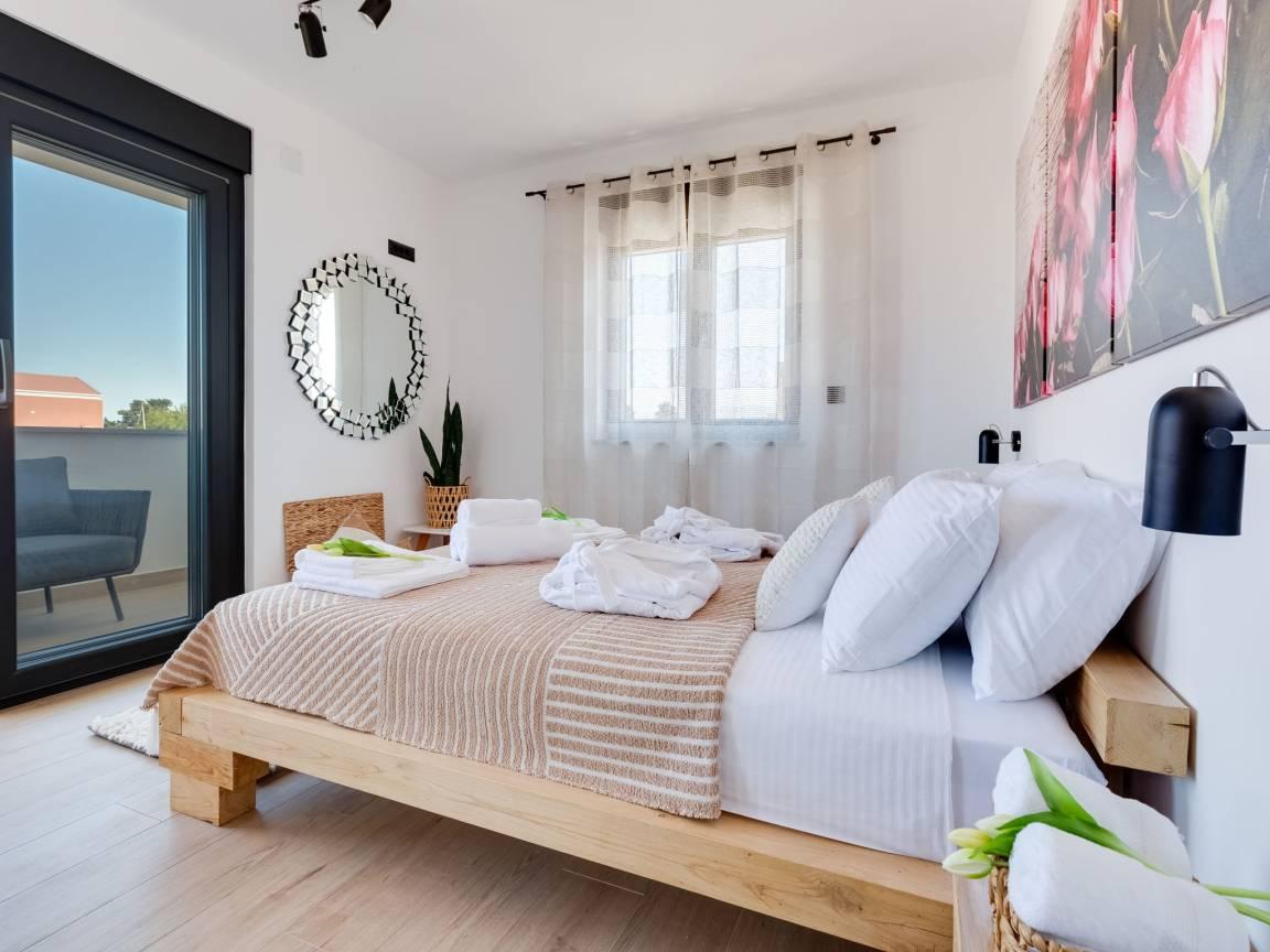 Luxury Villa Terra Maiorum in Pag/Povljana, Kroatië voor 6 personen foto 20