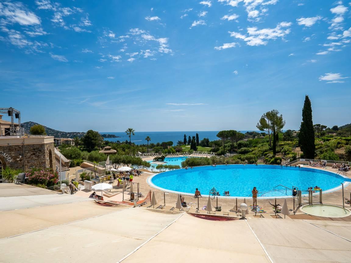 Le Belvédère met 1 slaapkamer en zwembad in Agay Village Cap Esterel, Frankrijk voor 4 personen foto 23