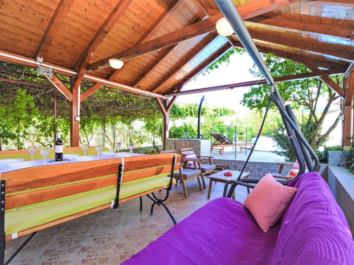 Vakantieappartement met privézwembad en zwembad in Šibenik, Kroatië voor 6 personen foto 23