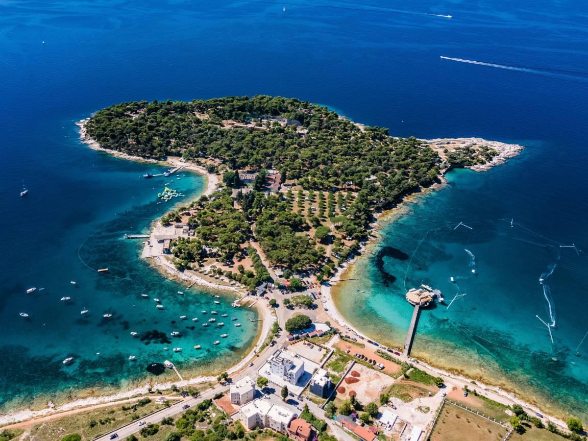 Vakantiehuis met privézwembad en zwembad in Pula, Kroatië voor 6 personen foto 25