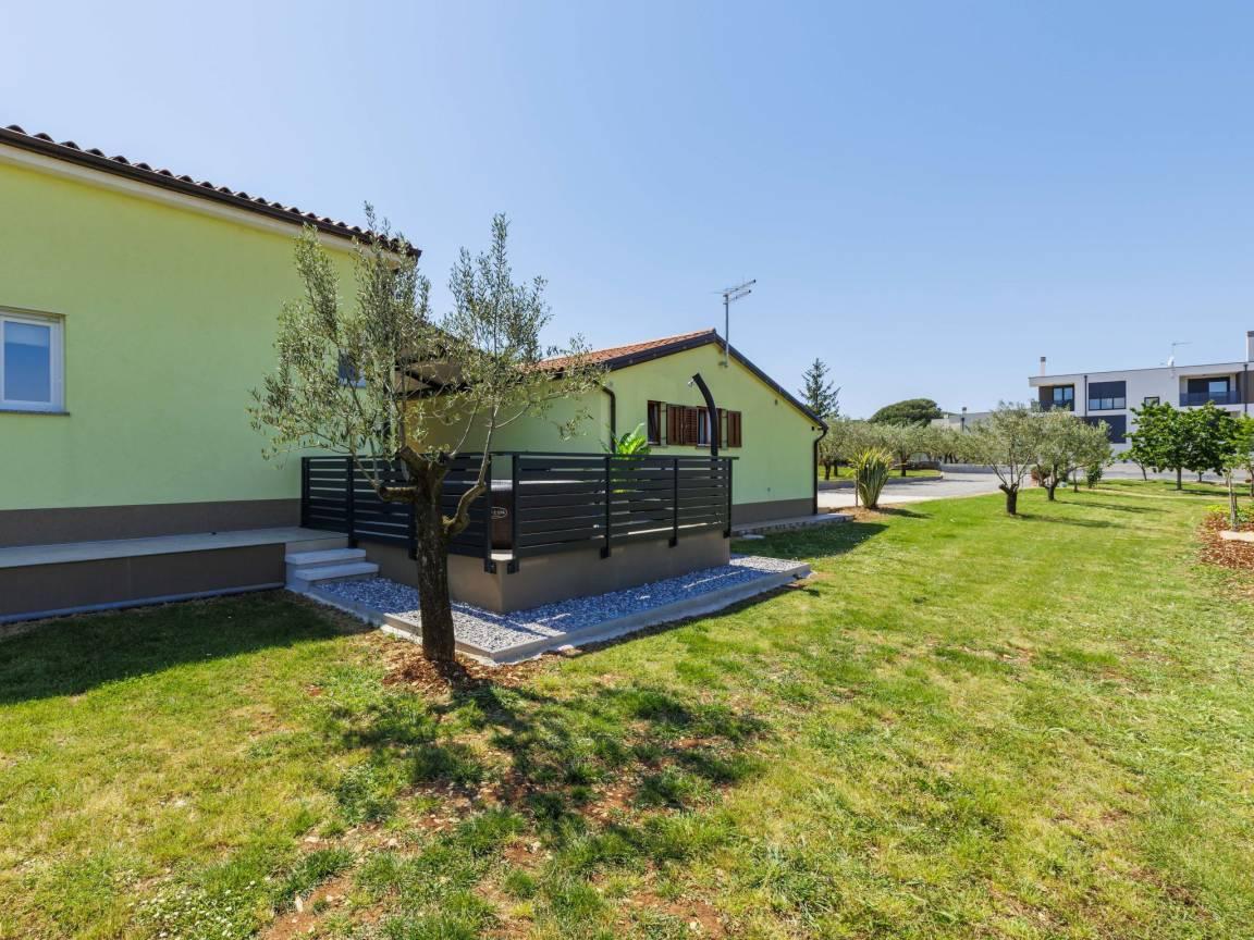 Vakantiehuis met jacuzzi en hottub in Štinjan, Kroatië voor 4 personen foto 21