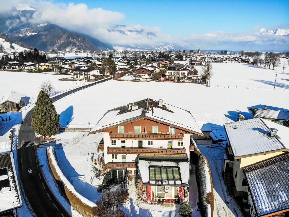 Rupertus met 2 slaapkamers, 2 badkamers en sauna in Zell am See, Oostenrijk voor 4 personen foto 25