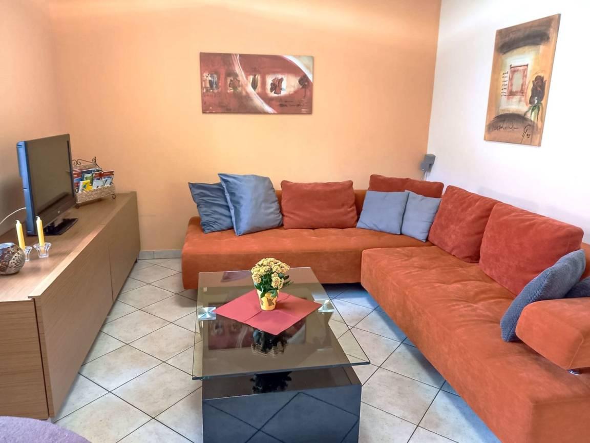 Chalet met jacuzzi en hottub in Sankt Margarethen im Lungau, Oostenrijk voor 6 personen foto 26