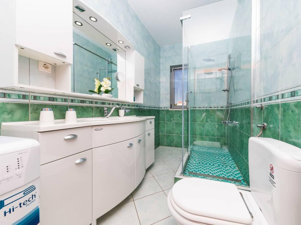Villa Silvana in Rogoznica/Ražanj, Kroatië voor 7 personen foto 25