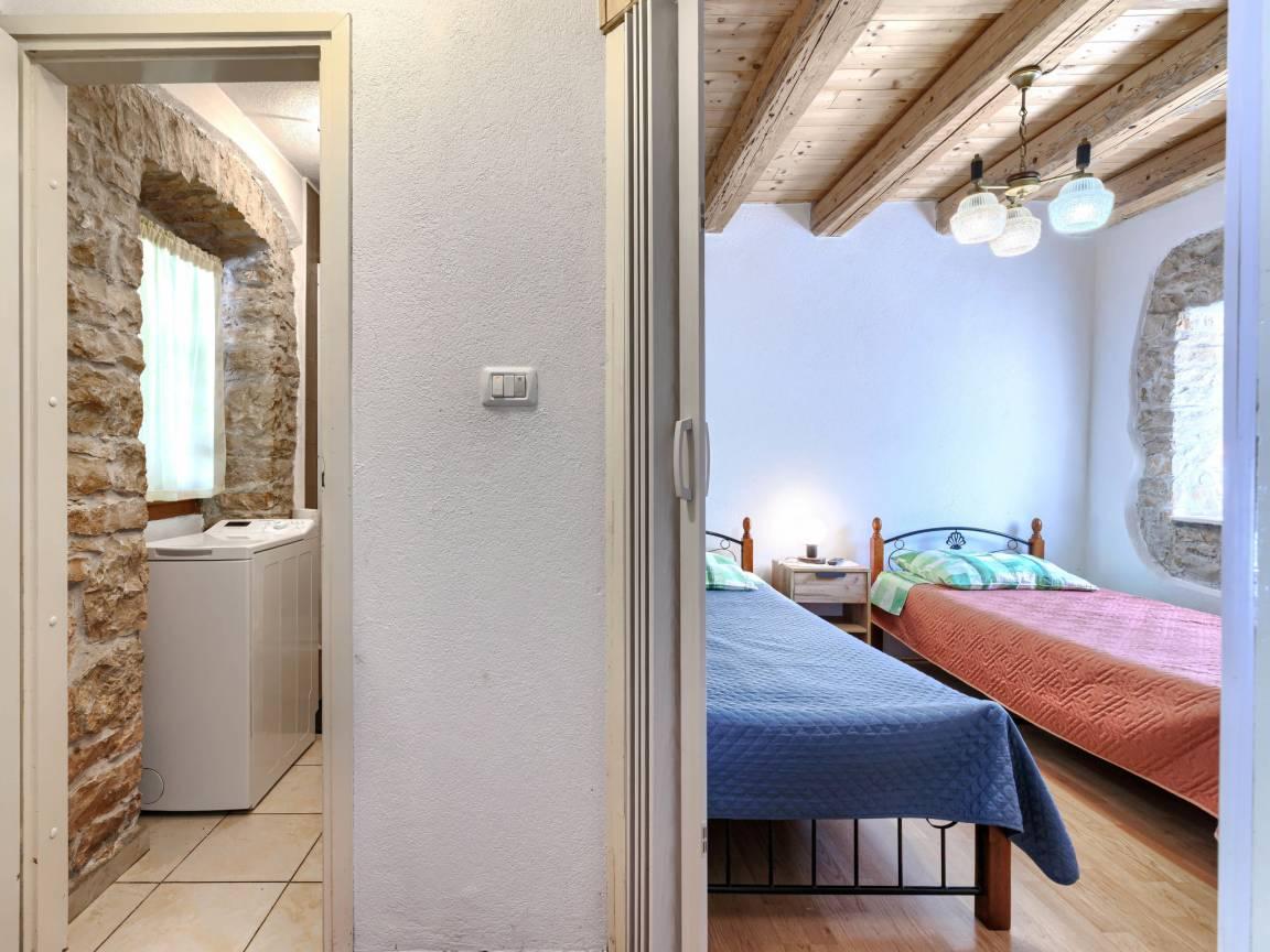Vakantiehuis met privézwembad en zwembad in Labin, Kroatië voor 6 personen foto 21