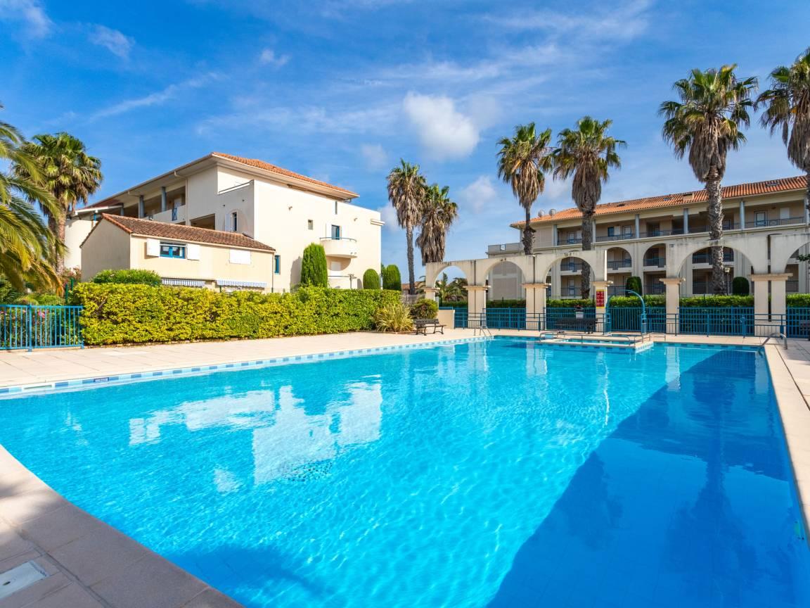 Le Domaine d'Azur met 1 slaapkamer en zwembad in Le Lavandou, Frankrijk voor 4 personen foto 22