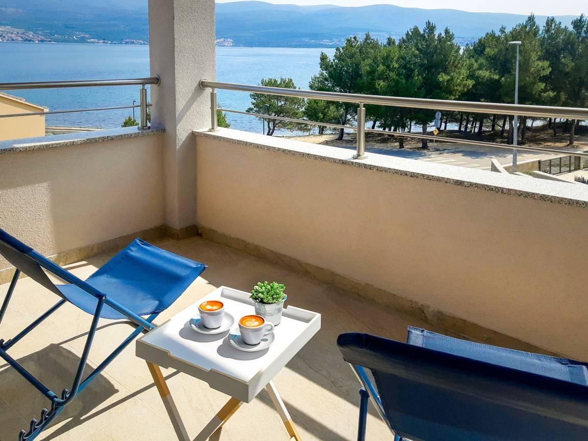 Sea Front Villa Lucija in Zadar, Kroatië voor 10 personen foto 19