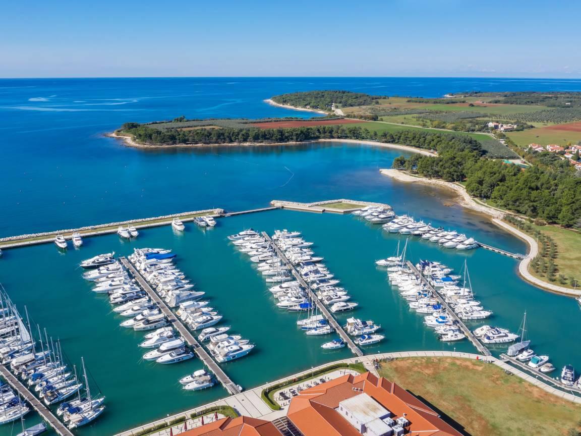 Vakantiehuis met privézwembad en jacuzzi in Novigrad (Istra), Kroatië voor 8 personen foto 24