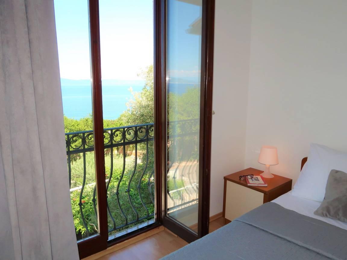 Vakantieappartement met zeezicht en ligging bij zee in Labin, Kroatië voor 6 personen foto 22