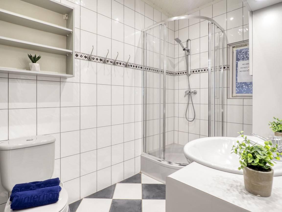 Vakantiehuis met privézwembad en zwembad en 3 slaapkamers en hond toegestaan in Empuriabrava, Spanje voor 6 personen foto 24