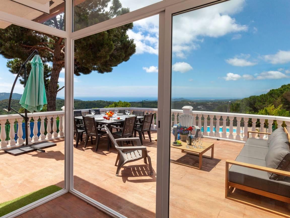 Vakantiehuis met privézwembad en jacuzzi in Lloret de Mar, Spanje voor 8 personen foto 21