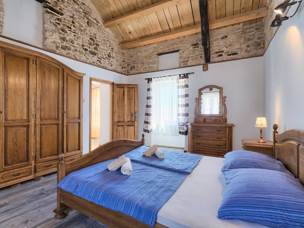 Vakantiehuis met privézwembad en jacuzzi in Medulin/Ližnjan, Kroatië voor 6 personen foto 24