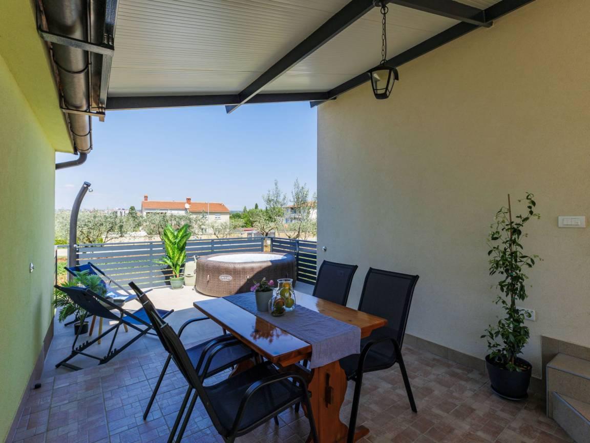 Vakantiehuis met jacuzzi en hottub in Štinjan, Kroatië voor 4 personen foto 19