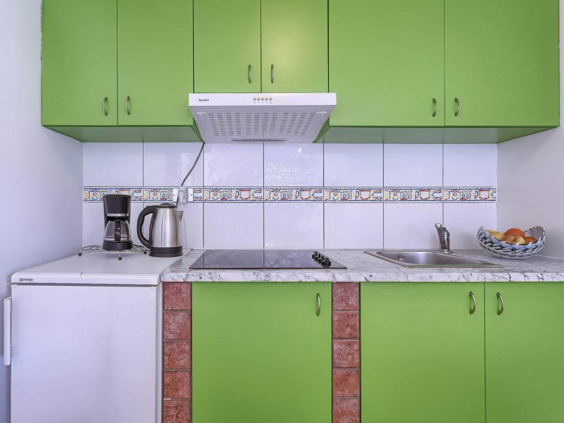 Vakantieappartement met hottub en zwembad en 2 slaapkamers en hond toegestaan in Umag, Kroatië voor 5 personen foto 21