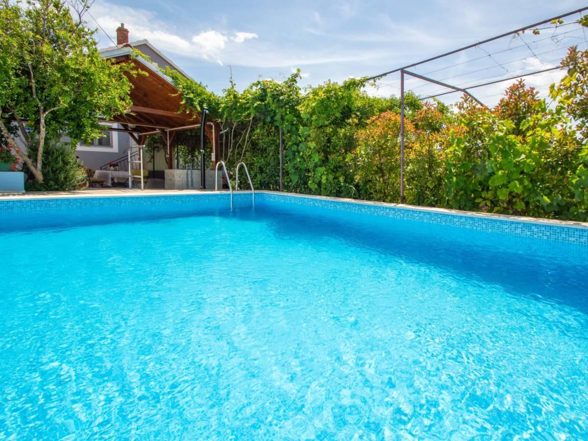 Vakantieappartement met privézwembad en zwembad in Šibenik, Kroatië voor 6 personen foto 21