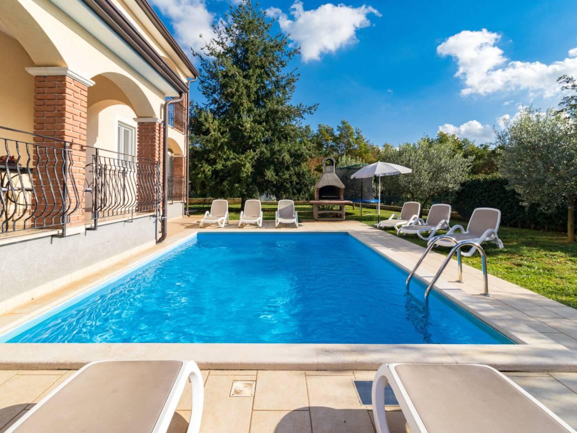 Vakantiehuis met privézwembad en zwembad in Poreč, Kroatië voor 8 personen foto 25