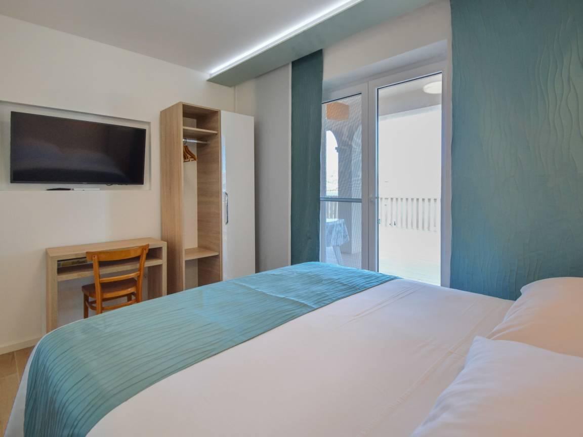 Vakantieappartement met jacuzzi en hottub in Trogir/Arbanija, Kroatië voor 6 personen foto 25