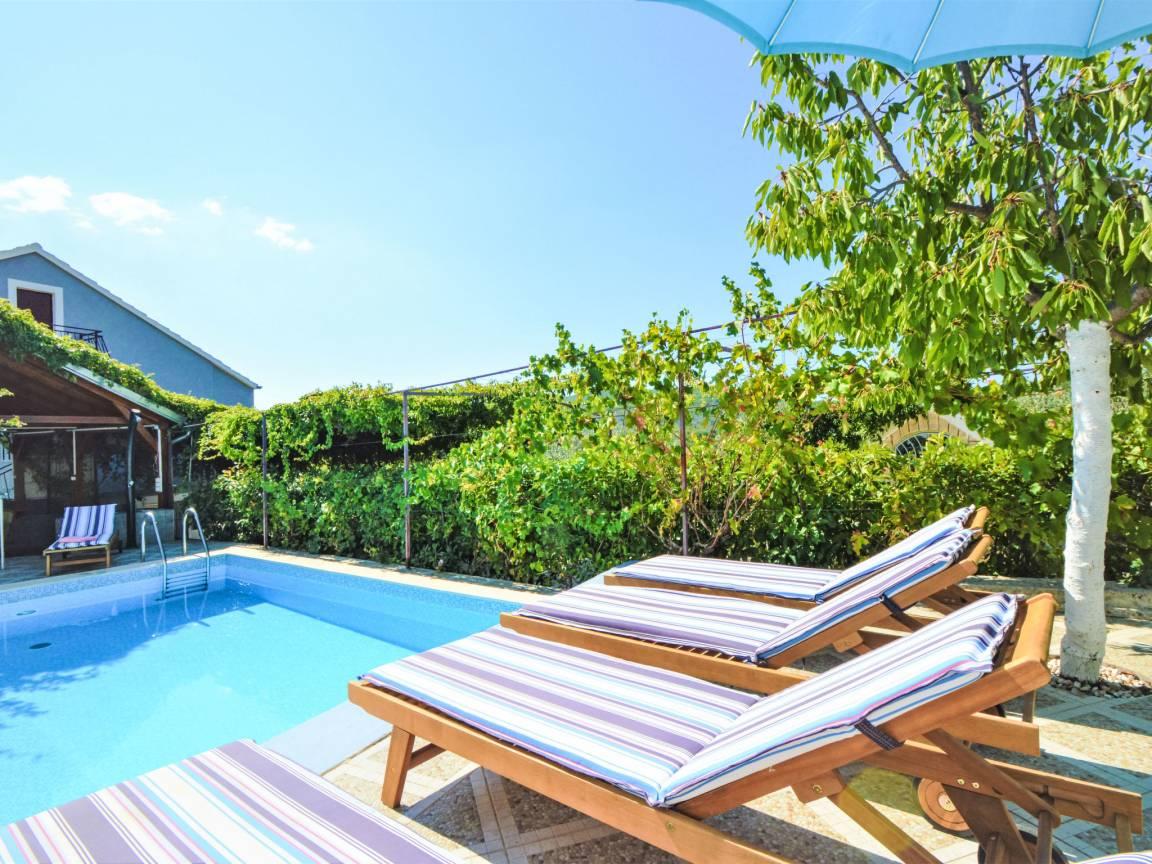 Vakantieappartement met privézwembad en zwembad in Šibenik, Kroatië voor 6 personen foto 20