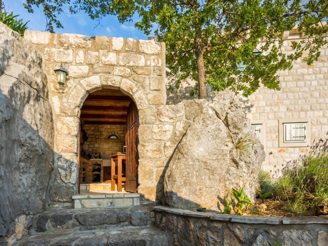 Vakantievilla met privézwembad en jacuzzi in Klek, Kroatië voor 13 personen foto 20