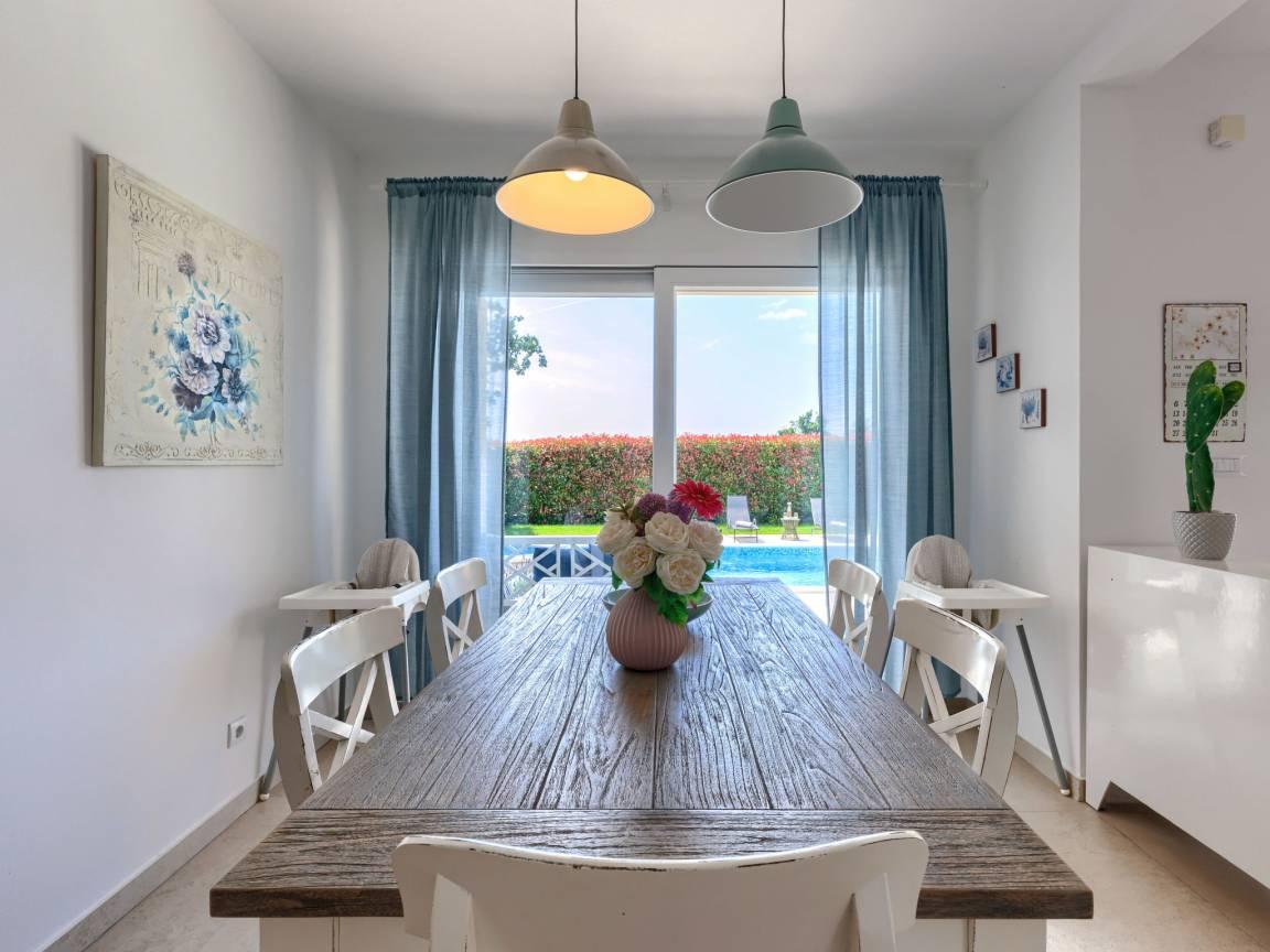 Vakantievilla met privézwembad en sauna in Rovinj/Žminj, Kroatië voor 12 personen foto 24