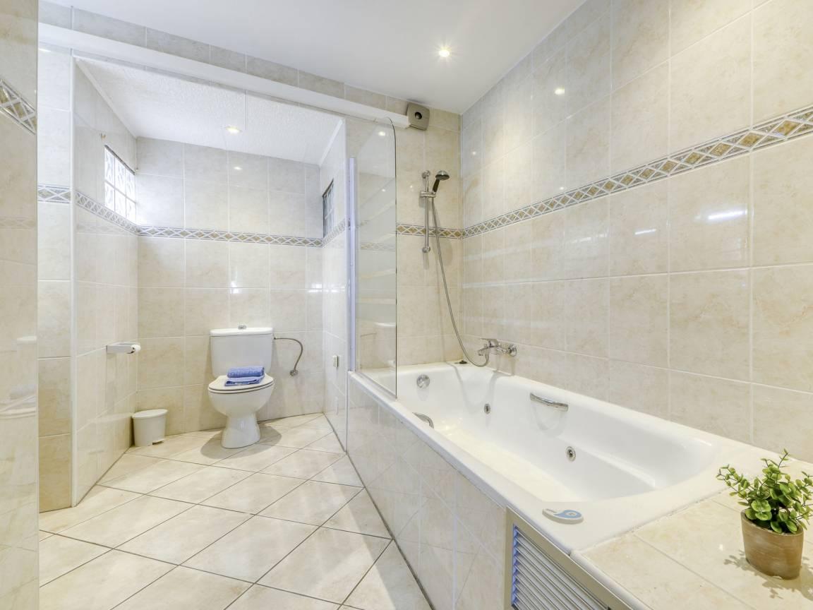 Chavicoto in Empuriabrava, Spanje voor 8 personen foto 19