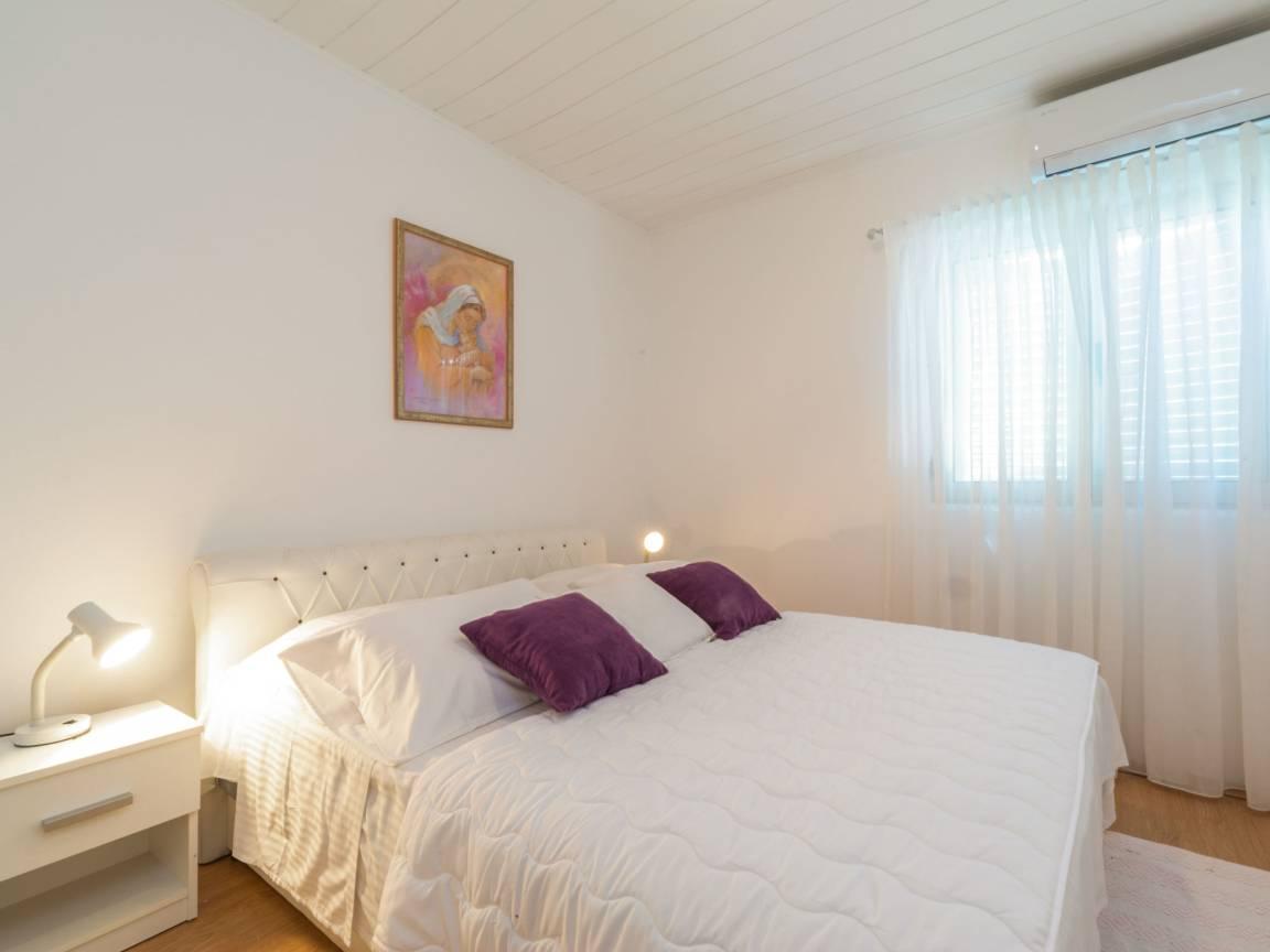 Vakantiehuis met jacuzzi en hottub in Korčula/Vela Luka, Kroatië voor 10 personen foto 25