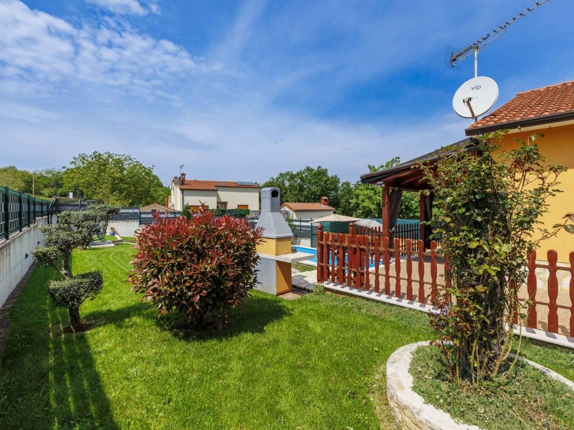 Vakantiehuis met privézwembad en zwembad in Motovun, Kroatië voor 5 personen foto 24