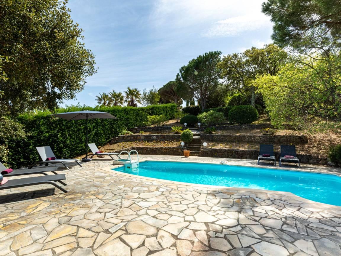 Vakantievilla met privézwembad en zwembad in Sainte Maxime, Frankrijk voor 8 personen foto 19