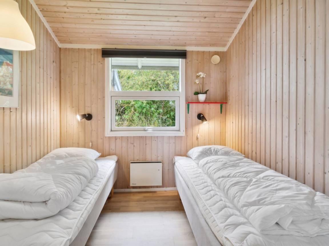 "Isto" - 250m from the sea in Slagelse, Denemarken voor 10 personen foto 20