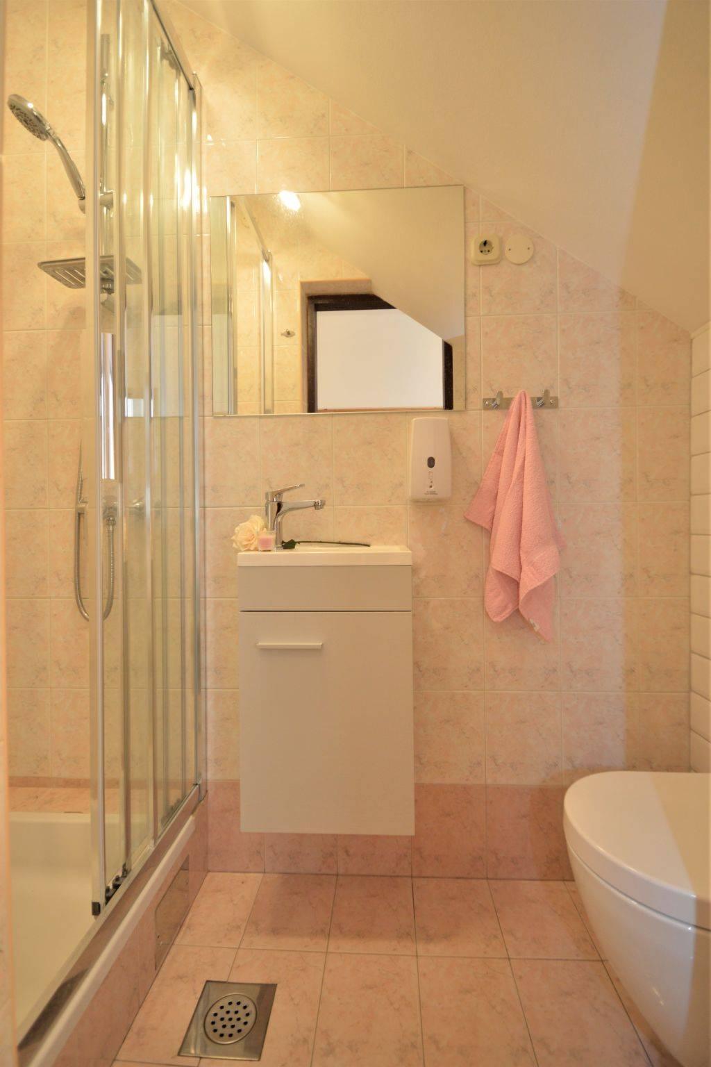 Vakantieappartement met jacuzzi en hottub in Pula, Kroatië voor 7 personen foto 25