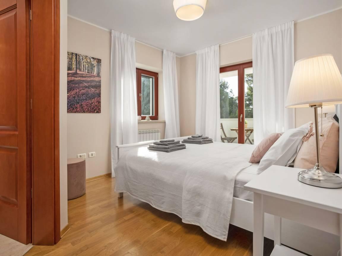 Villa Beach Front in Umag/Bašanija, Kroatië voor 8 personen foto 20