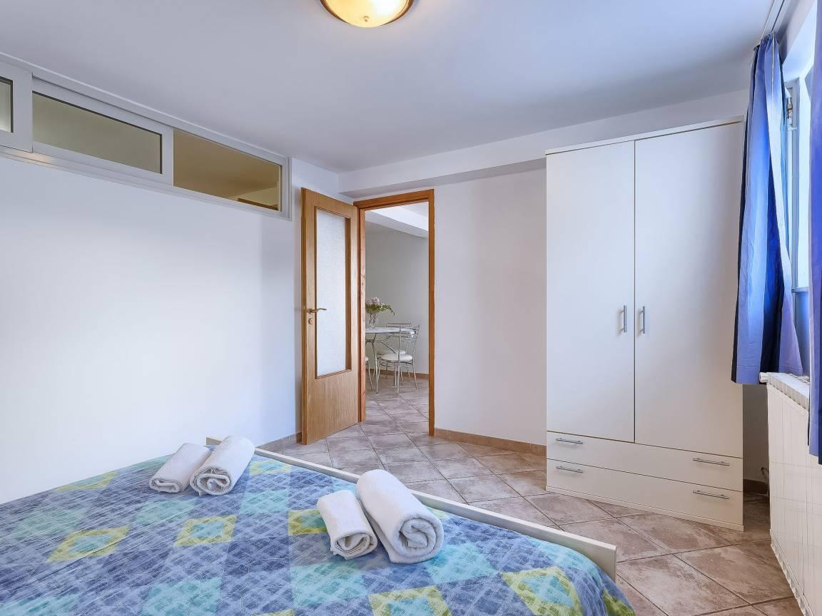 Vakantieappartement met hottub en zwembad en 2 slaapkamers en hond toegestaan in Umag, Kroatië voor 5 personen foto 23