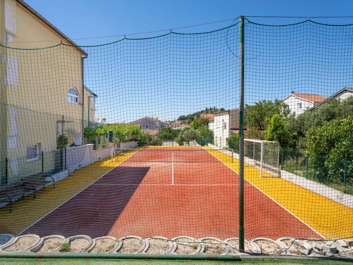 Vakantiehuis met hottub en zwembad in Vodice/Tribunj, Kroatië voor 6 personen foto 21