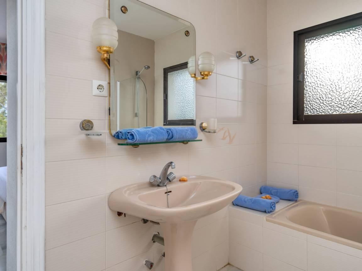 Vakantievilla met privézwembad en zwembad in Mijas Costa, Spanje voor 6 personen foto 21