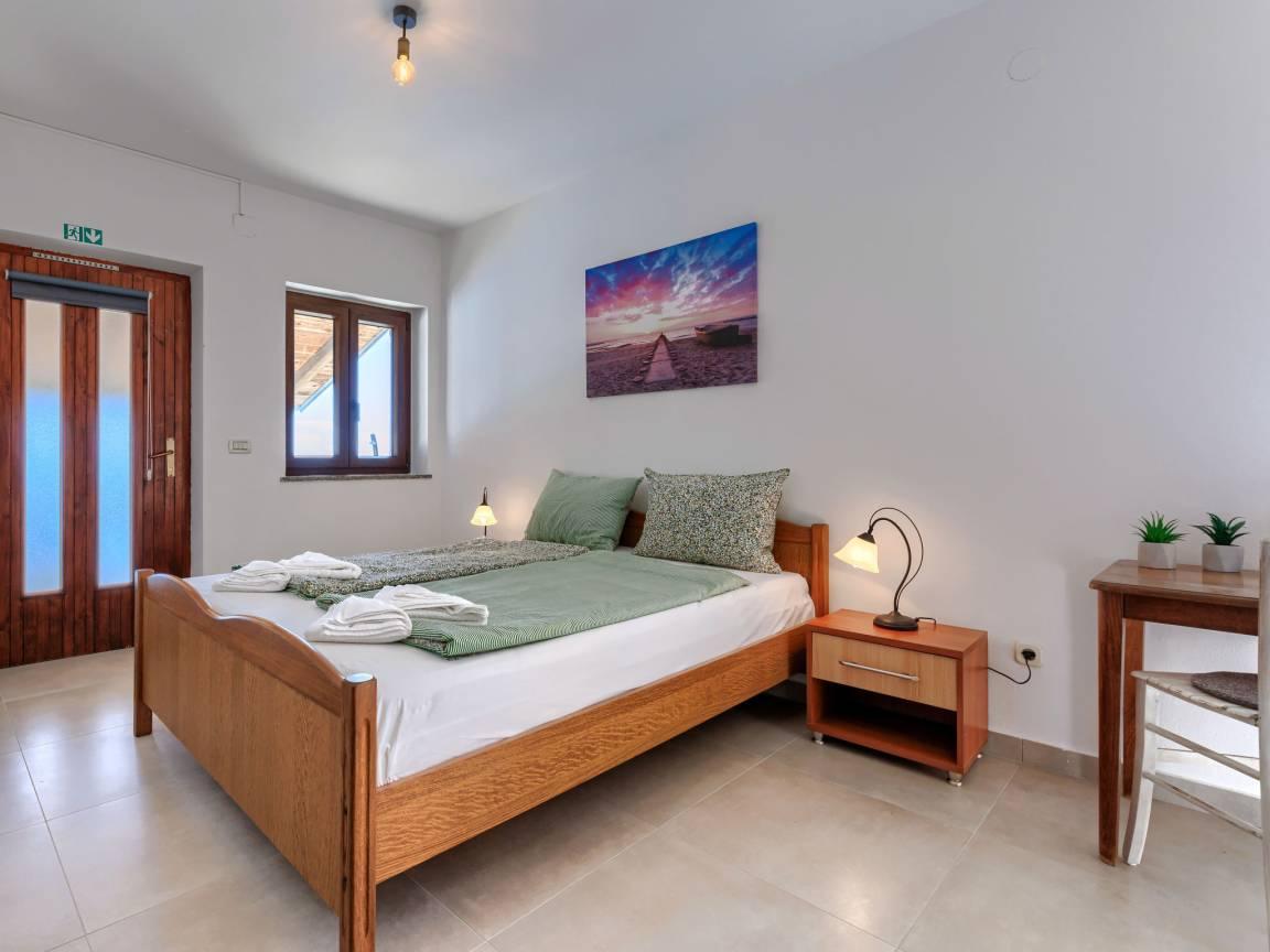 Vakantiehuis met privézwembad en zwembad in Pula, Kroatië voor 6 personen foto 25