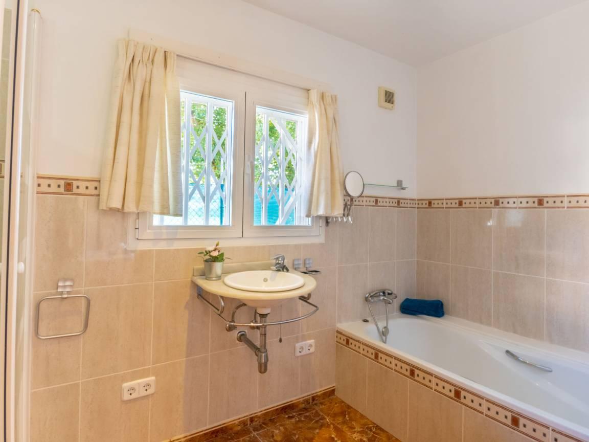 Vakantievilla met privézwembad en zwembad in Port d'Alcúdia, Spanje voor 6 personen foto 20