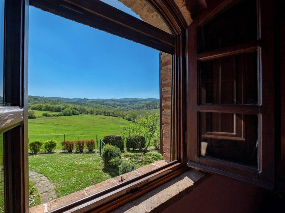 Vakantievilla met privézwembad en jacuzzi in San Gimignano, Italië voor 10 personen foto 21