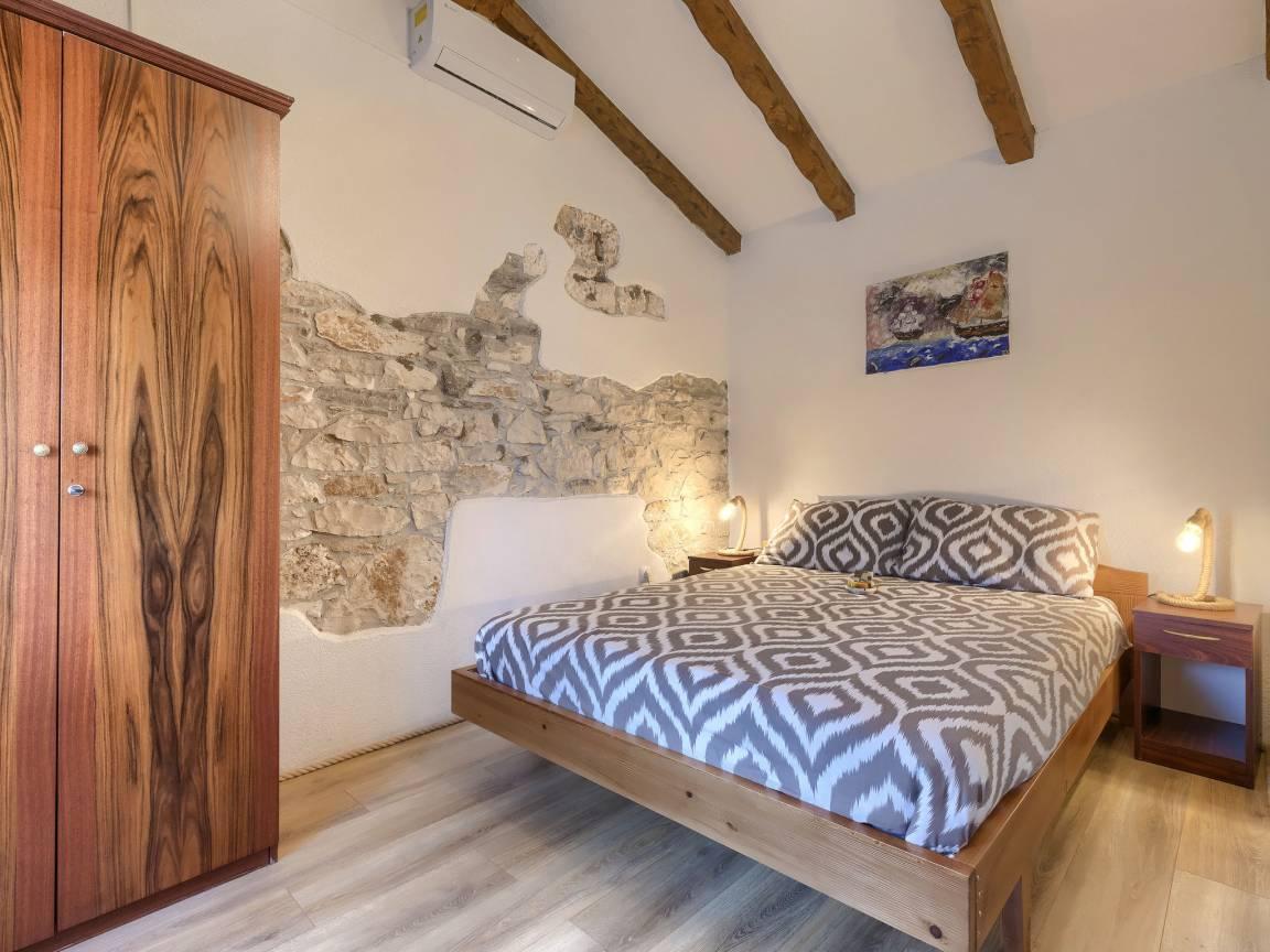 Vakantiehuis met privézwembad en jacuzzi in Pićan, Kroatië voor 5 personen foto 21