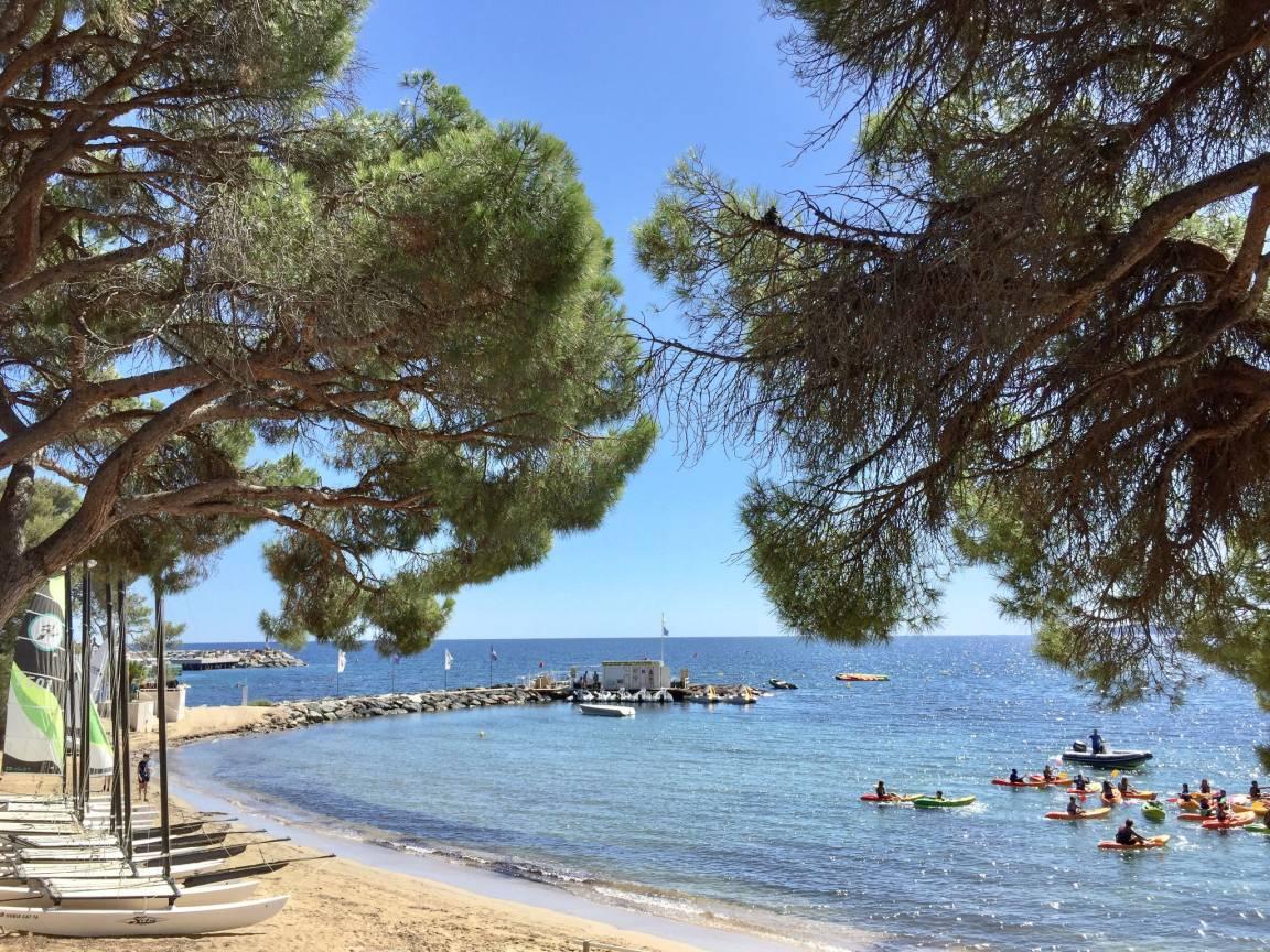 Les Calanques Spa Thalassothérapie met 1 slaapkamer en jacuzzi in Les Issambres, Frankrijk voor 4 personen foto 20